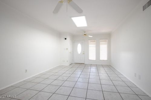 2233 Catalina Dr, Phoenix, AZ 85015-6025