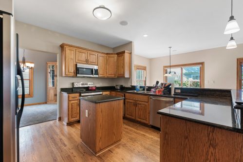 3811 Centennial Cir, Milwaukee WI  53221-5746 exterior