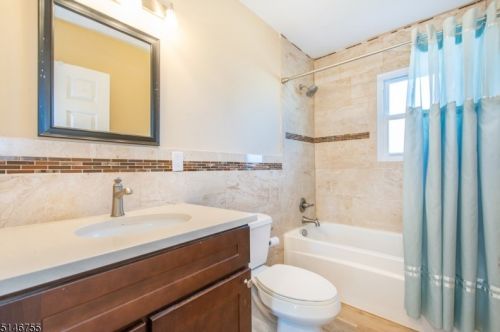 78 Mt Vernon St, Nutley NJ 07110-2568 exterior