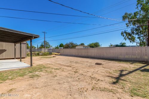 4550 25th St, Tucson AZ  85711-5719 exterior