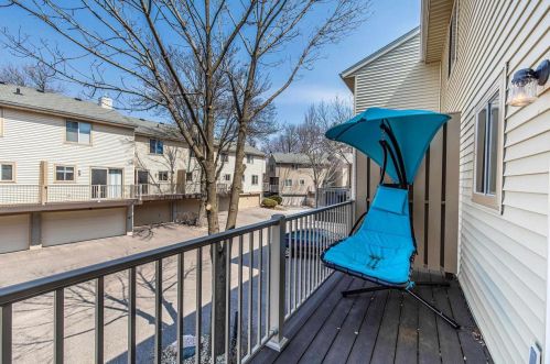 6858 Park Ridge Dr, Madison WI  53719-2220 exterior