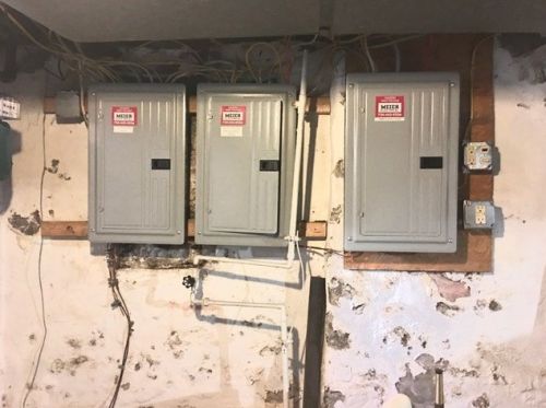 1958 Beckert Ave, Pittsburgh PA 15212-1408 exterior