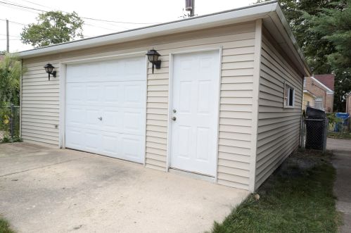 4626 Lavergne Ave, Chicago IL  60638-2006 exterior