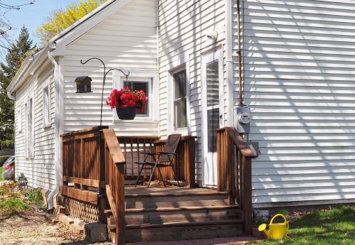 3764 84th St, Milwaukee WI  53228-1704 exterior