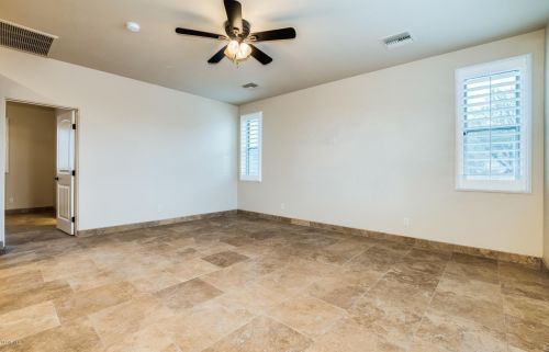 43928 20th St, Phoenix AZ 85006-2323 exterior