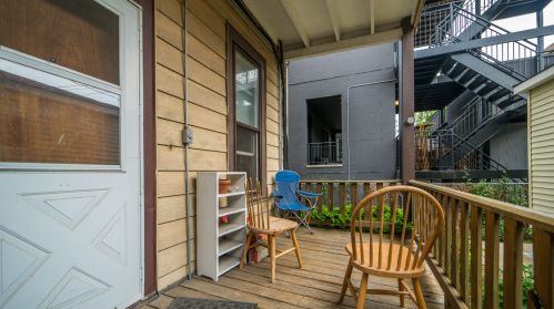 3133 Lyndale St, Chicago IL 60647-2823 exterior