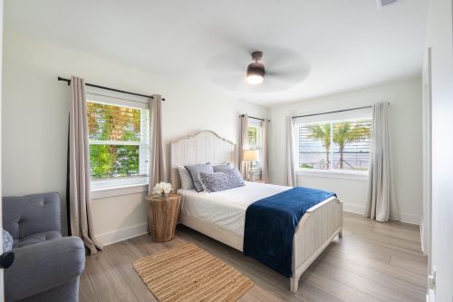 1234 Indian River Dr, Fort Pierce FL  34950-5417 exterior