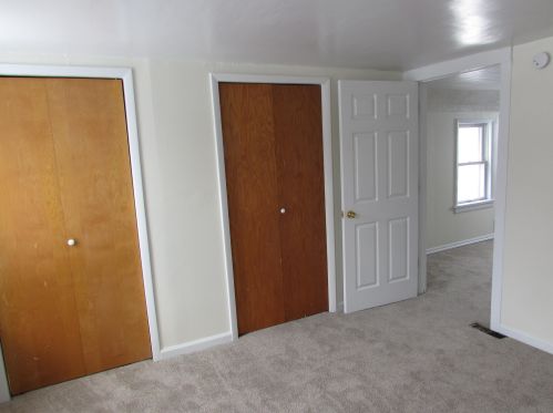 2203 Burdick St, Kalamazoo MI  49001-1876 exterior