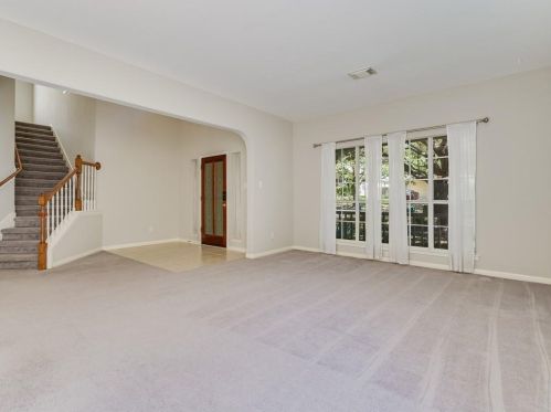 1821 Chasewood Dr, Austin TX  78727-6371 exterior