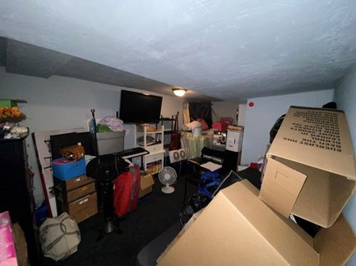 675 Millbury St, Worcester MA 01607-1020 exterior