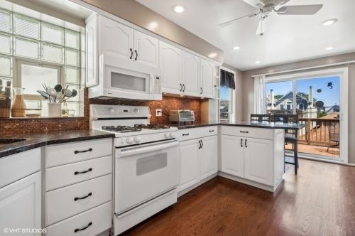 4103 Oakley Ave, Chicago IL 60609-2222 exterior