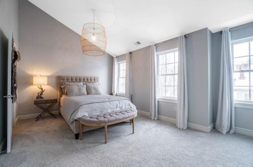 172 Plymouth St, Pittsburgh PA 15211-1232 exterior