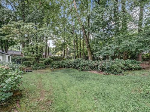 3019 Belingham Dr, Atlanta GA  30345-1503 exterior