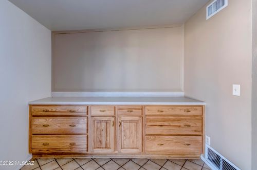 9360 Raleigh Dr, Tucson AZ 85704-3633 exterior