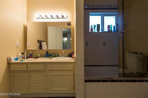 960 Evelyn Ave, Tucson AZ  85710-2641 exterior