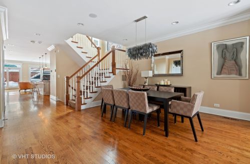 5048 Oakley Ave, Chicago IL 60625-1830 exterior