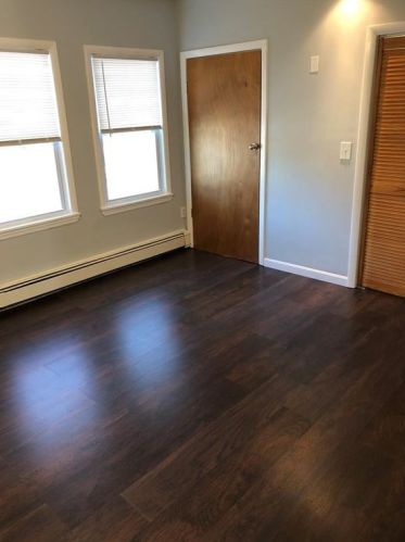 370 River St, Woonsocket RI 02895-1821 exterior