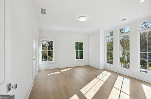 1266 Briardale Ln, Atlanta GA 30306-2624 exterior