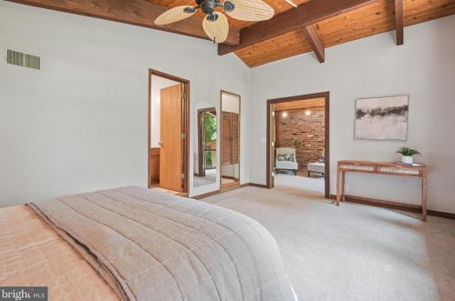 209 Bryants Nursery Rd, Silver Spring MD 20905-3840 exterior