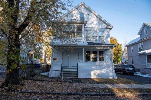 229 College St, Springfield MA 01109-4404 exterior