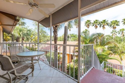 1695 Windy Pines Dr, Naples, FL 34112-2780