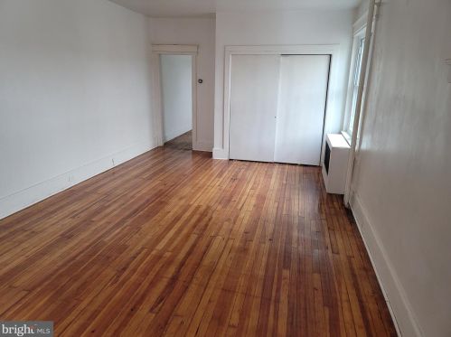 1281 Broad St, Trenton NJ  08610-6254 exterior