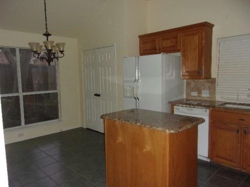 18727 Gibbons Dr, Dallas TX 75287-4045 exterior