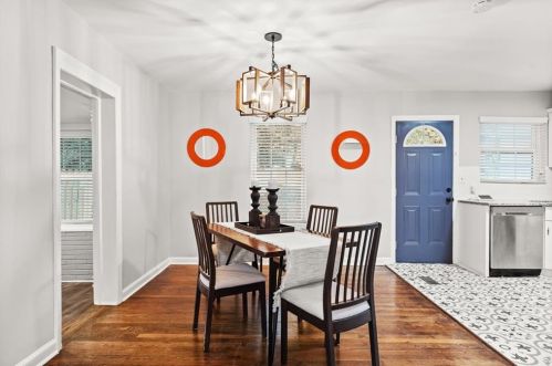 1881 Bayberry Dr, Atlanta GA 30311-3406 exterior