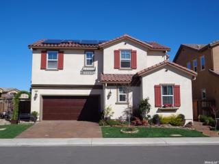 988 Willow Bridge Dr, Folsom CA  95630-7841 exterior