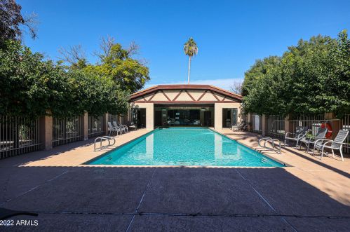 18239 40th St, Phoenix AZ 85032-1447 exterior