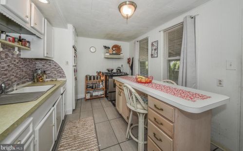 1013 Brunswick Ave, Trenton NJ 08648-4544 exterior