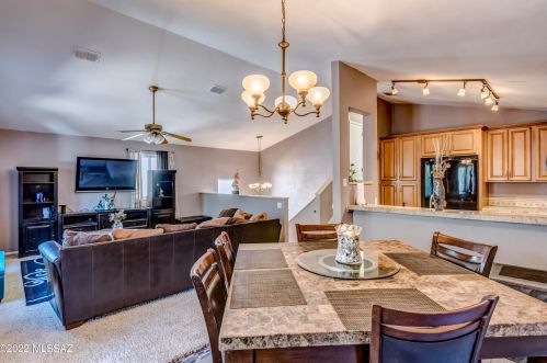 8239 Midnight Way, Tucson AZ 85741-1250 exterior