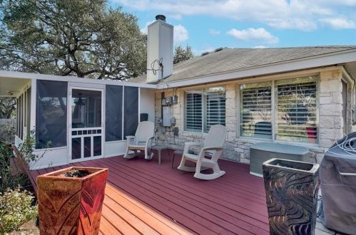 6408 Convict Hill Rd, Austin TX 78749-2348 exterior