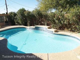 2125 Los Altos Ave, Tucson AZ  85705-5726 exterior