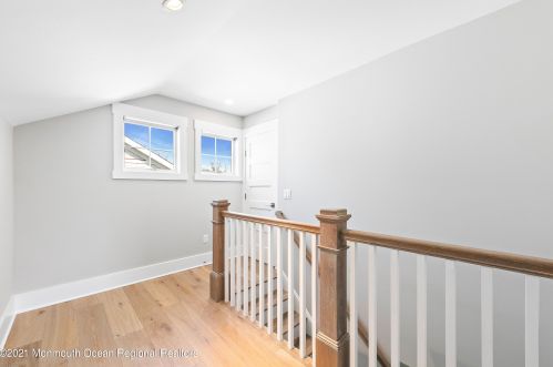 170 Osborne Ave, Point Pleasant Beach NJ  08742-4624 exterior