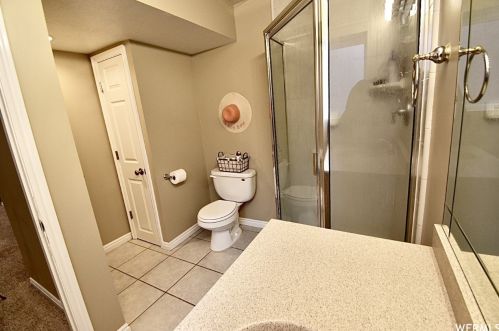 8147 Maio Dr, Sandy UT 84093-6773 exterior