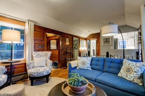 56 Glenside Trl, Sparta NJ  07871-1244 exterior