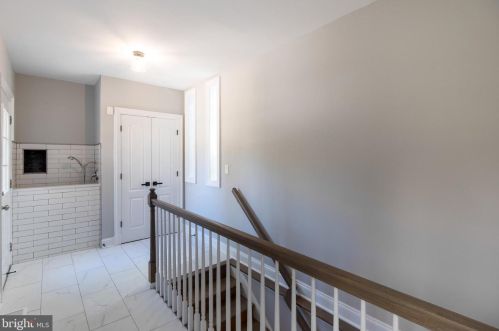 7725 16th St, Washington DC  20012-1460 exterior