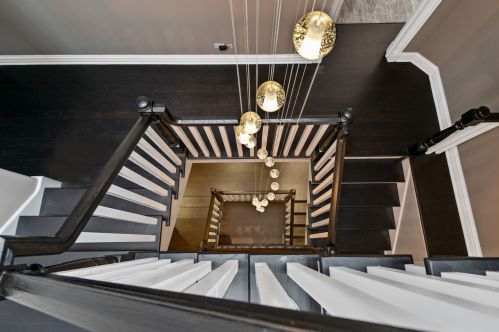 3651 Lakewood Ave, Chicago IL 60613-3724 exterior