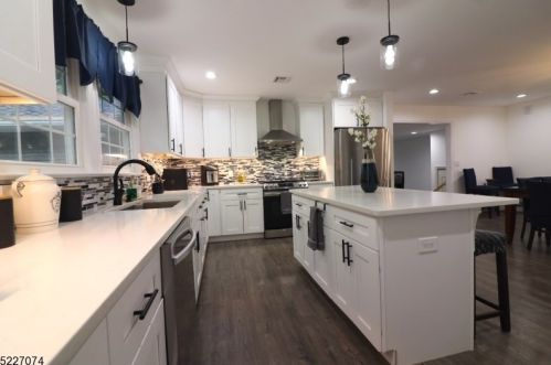 115 Scudders Rd, Sparta NJ  07871-3536 exterior