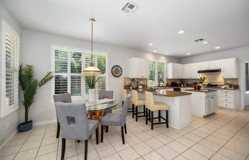 1258 Manning Dr, Folsom CA 95762-5845 exterior