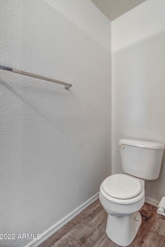 5912 Albeniz Pl, Phoenix AZ 85043-1973 exterior