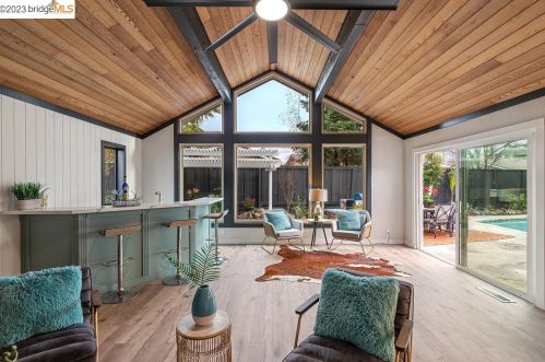 1735 Ancona Ct, Concord CA  94519-1524 exterior