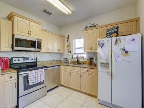 2507 54 Ave, Naples FL 34120-1482 exterior