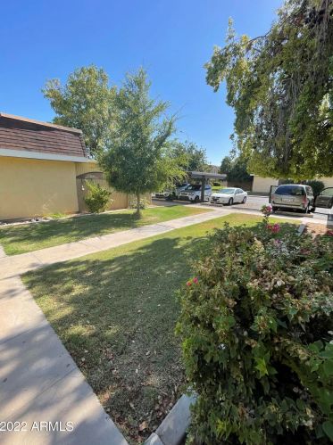 8441 34th Ave, Phoenix AZ 85053-6628 exterior