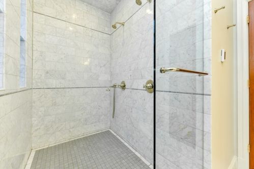 105 Myrtle St, Boston MA exterior