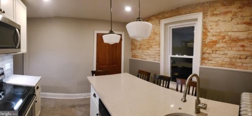 426 Leverington Ave, Philadelphia PA 19128-3314 exterior