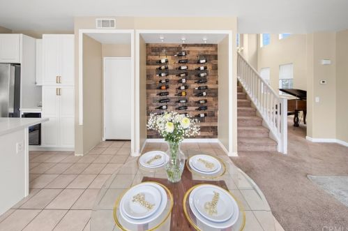 42071 Orange Blossom Dr, Temecula CA 92591-5543 exterior