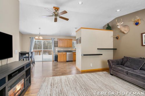 13300 Sadler Dr, Cedar Springs MI 49319-8030 exterior