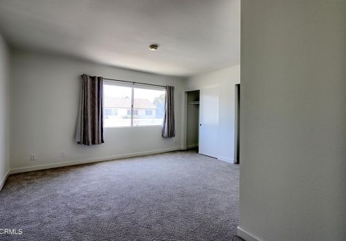 3131 Kelp Ln, Oxnard CA 93035-1665 exterior